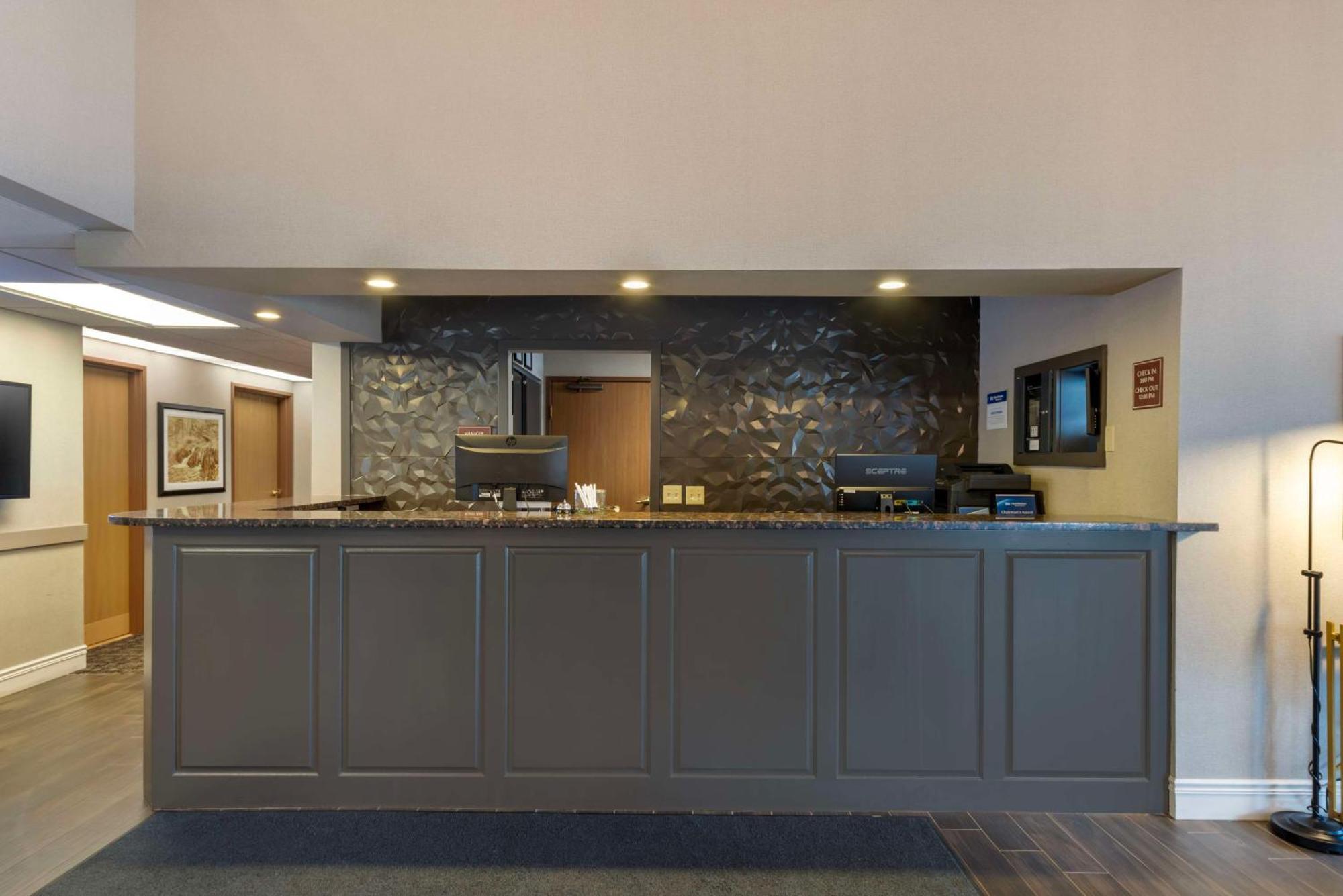 Best Western Spooner Riverplace Esterno foto