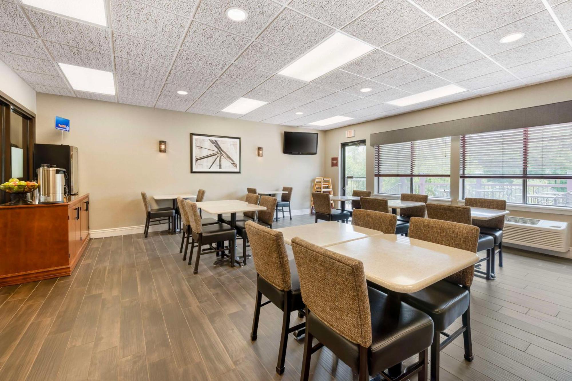 Best Western Spooner Riverplace Esterno foto